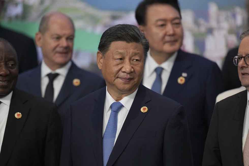 China denies any suggestion it is currently in talks with the US over tariffs