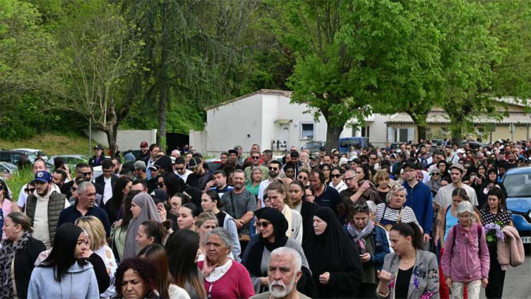 French mosque murder suspect, 21, surrenders in Italy