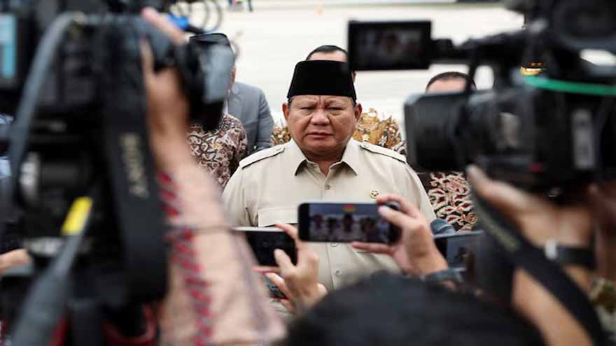 Indonesian President Prabowo pardons political opponents