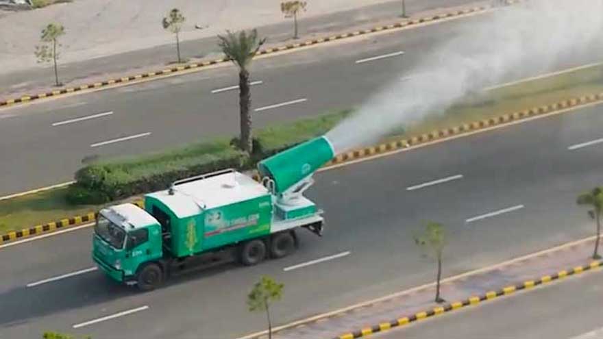 Punjab deploys world’s first dust suspension system in Lahore
