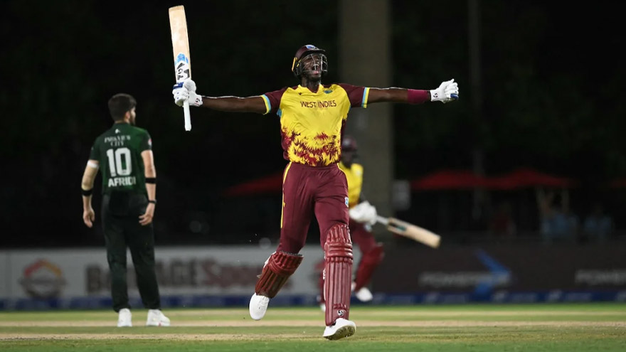 Windies snatch victory from Pakistan in dramatic showdown