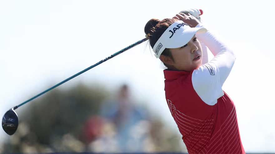 Birthday girl Yamashita clings to Women's Open lead despite wobbly round