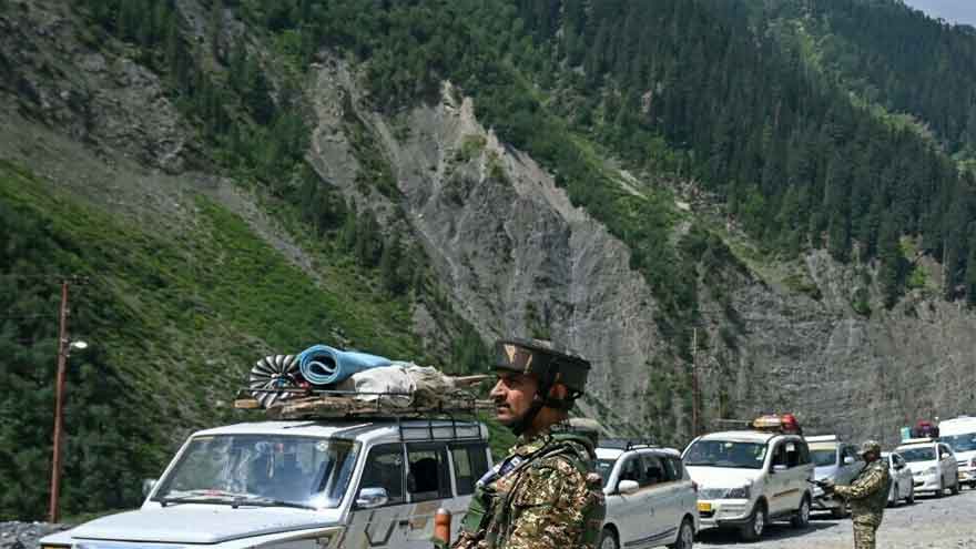 India wraps up mass Hindu pilgrimage in held Kashmir with 415,000 attendees