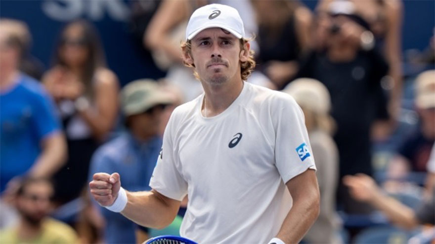 De Minaur survives Tiafoe to reach Toronto quarter-finals