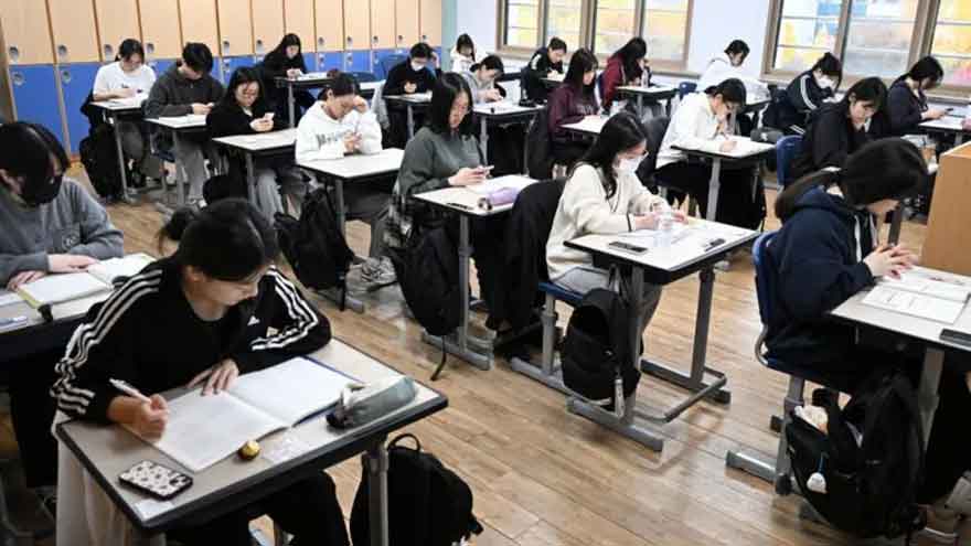 Case registered against teacher, parent for stealing exam papers 