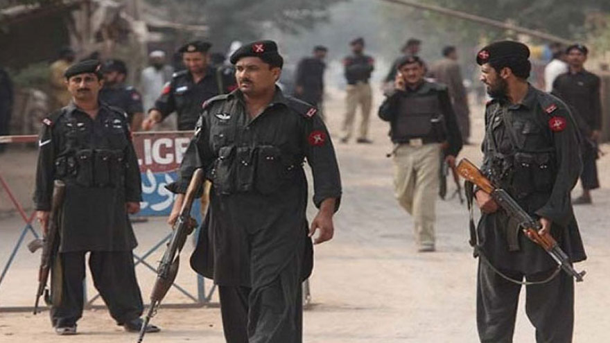 Four FC personnel martyred in Karak attack 