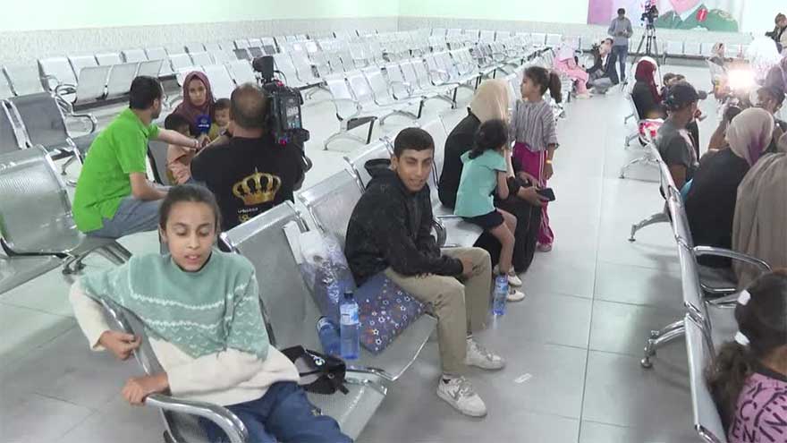 Dunya News More children evacuated from Gaza to Jordan for treatment