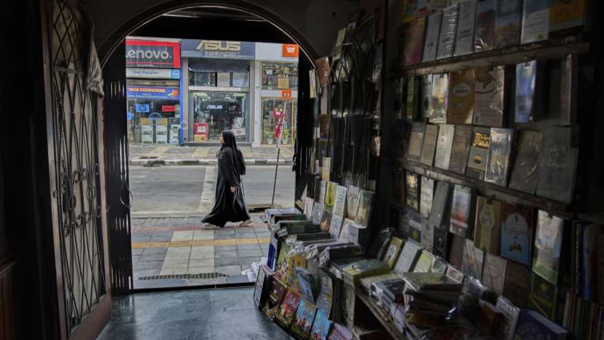Indian authorities in occupied Kashmir ban books by eminent writers and scholars