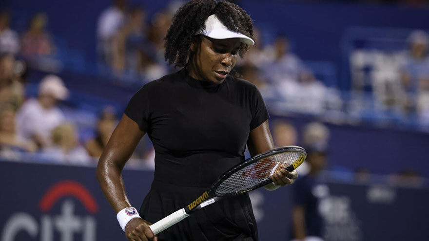 Venus Williams falls at first hurdle in Cincinnati