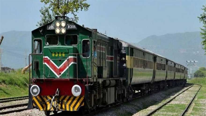Six bogies of Jaffar Express derail after explosion on track