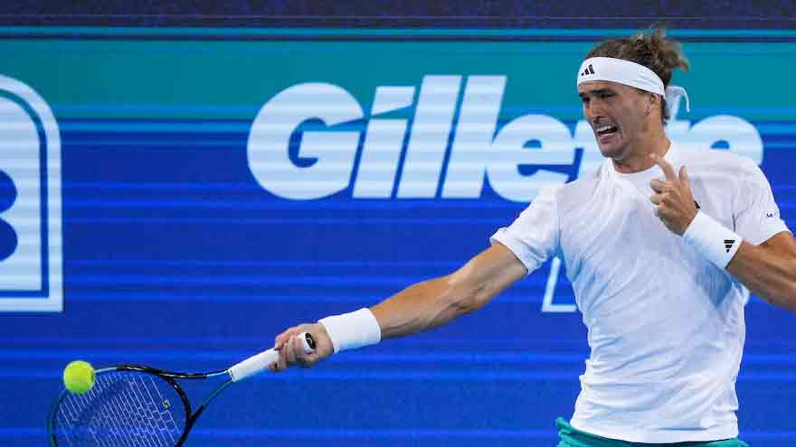 Zverev rolls past home hope into Cincinnati third round, Shelton advances