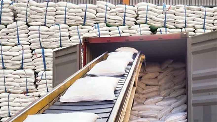 Pakistan receives offers in tender for 100,000 tonnes of white sugar