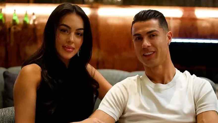Cristiano Ronaldo is finally engaged with his girlfriend Georgina