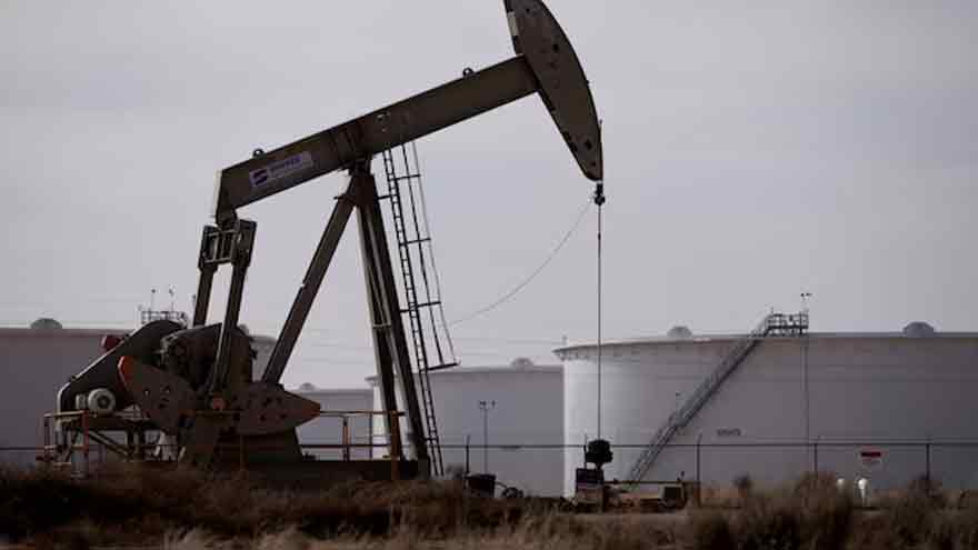 Oil gains as US-China tariff pause extension boosts trade hopes