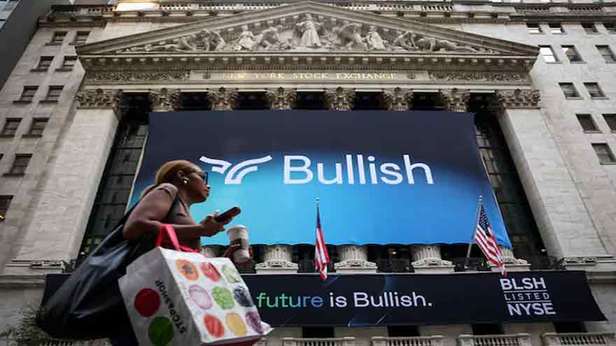 CoinDesk owner Bullish shares indicated to open nearly 62% above IPO price in debut