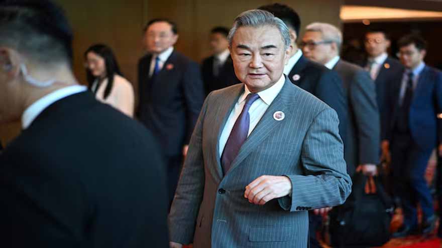 China urges Thailand, Cambodia reconciliation in three-way talks