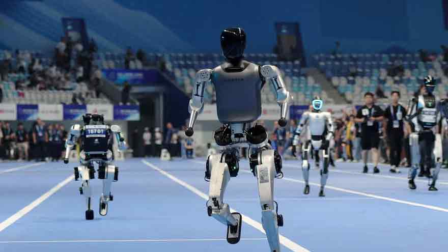 Dunya News China's 'robot Olympics' sees humanoids from 16 nations compete in table tennis, football, track