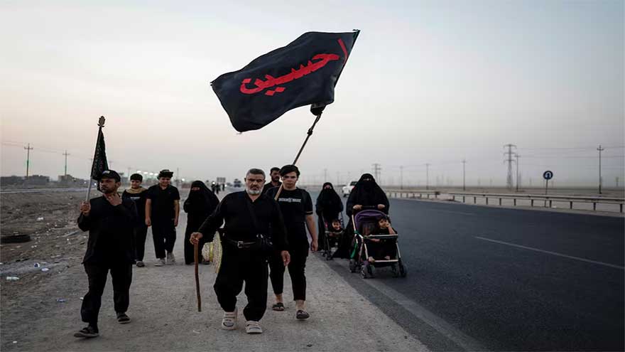 For Shi'ite pilgrims in Iraq's deserts, suffering strengthens faith
