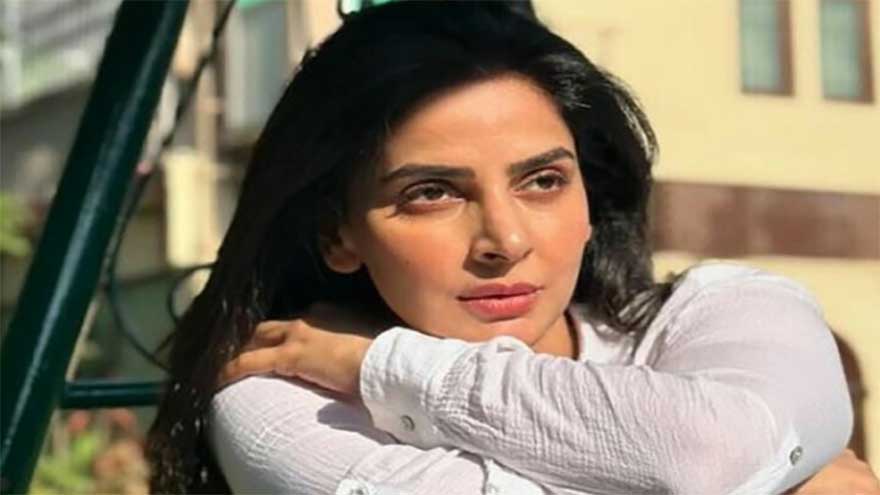 Saba Qamar back to work after two-week medical hiatus