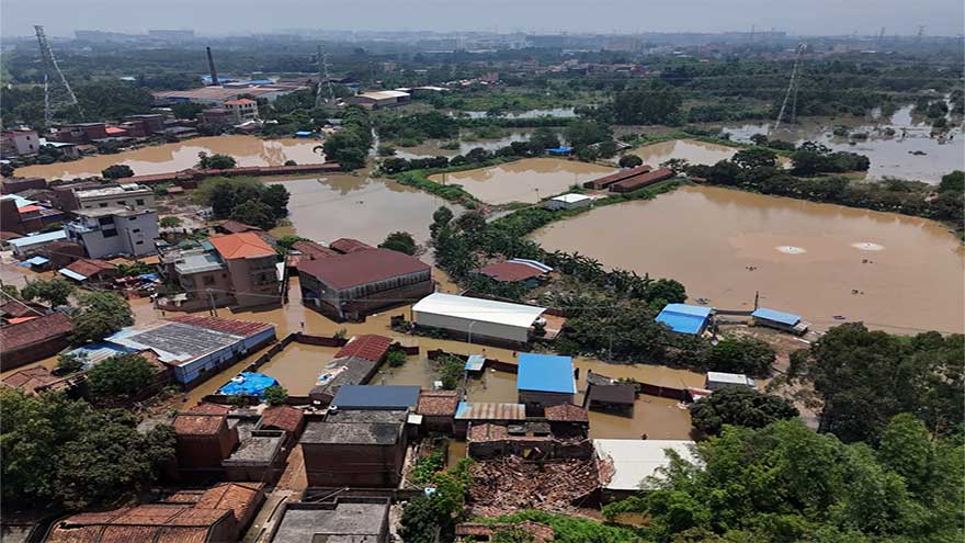 Northern China flash flood kills 9, Xinhua reports