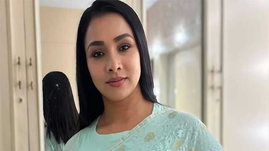Runa Khan to star in 'Cholochittra: The Cinema' with lead role