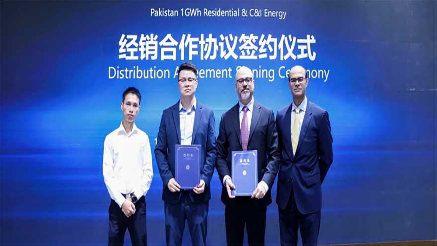 Chinese firm strikes energy storage deal with Pakistan