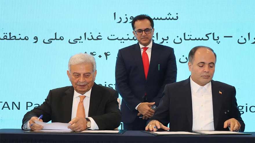 Pakistan-Iran agree to transform trade relations