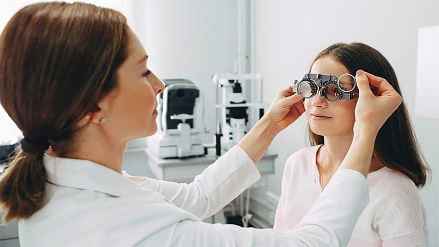Scientists discover how to restore eyesight without laser surgery