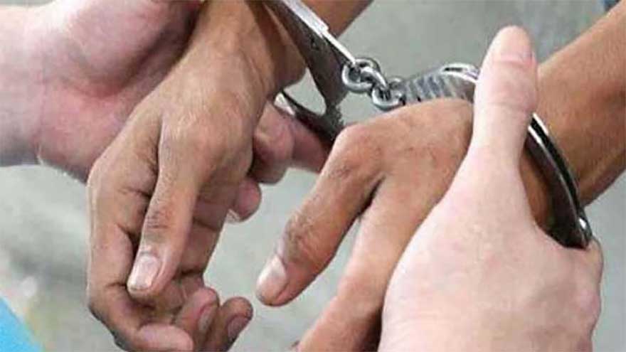 Robber injured, arrested after 'encounter' with police in Sukkur