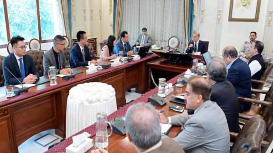 Chinese group to build green shipbreaking yard in Pakistan