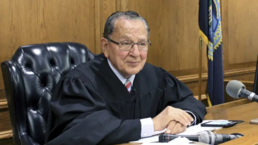 Frank Caprio, 'nicest judge in the world', dies aged 88