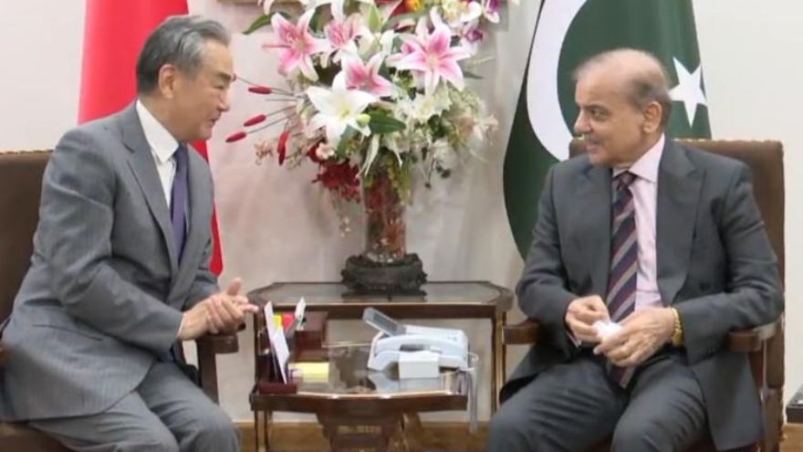 Pakistan seeks deeper cooperation with China in trade, ICT, and minerals
