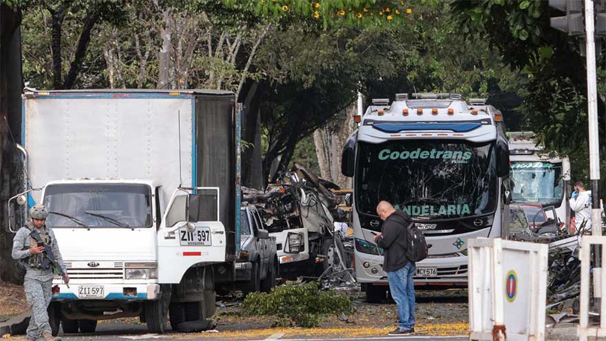 Five dead as 'thunderous' bomb attack hits Colombian city