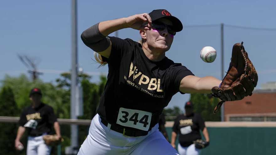 Mo'ne Davis and women from around the world chase pro baseball dreams at WPBL tryouts