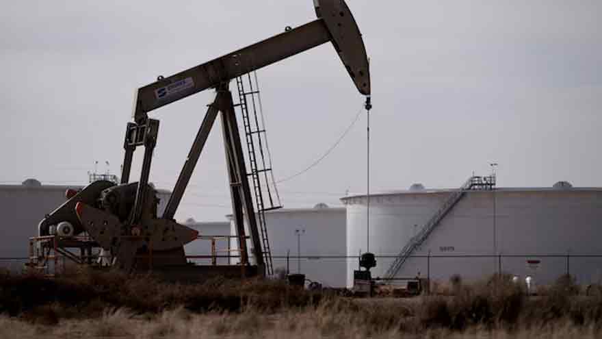 Oil prices little changed as market awaits impact of US tariffs on India