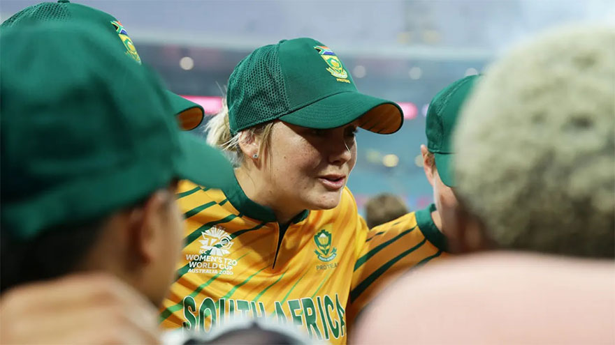 Women's Cricket: SA coach confirms van Niekerk 'definitely not part' of World Cup