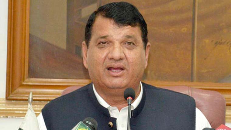 سیلاب متاثرین کے دکھ میں برابر شریک، کسی قدرتی آفت میں تنہا نہ چھوڑیں گے: امیر مقام