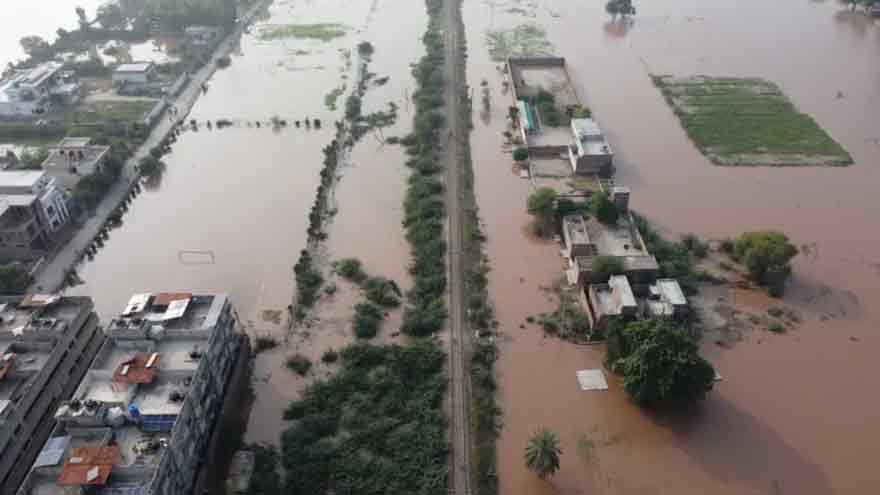 Multan braces for major flood influx as threat persists across Punjab; Sindh on alert