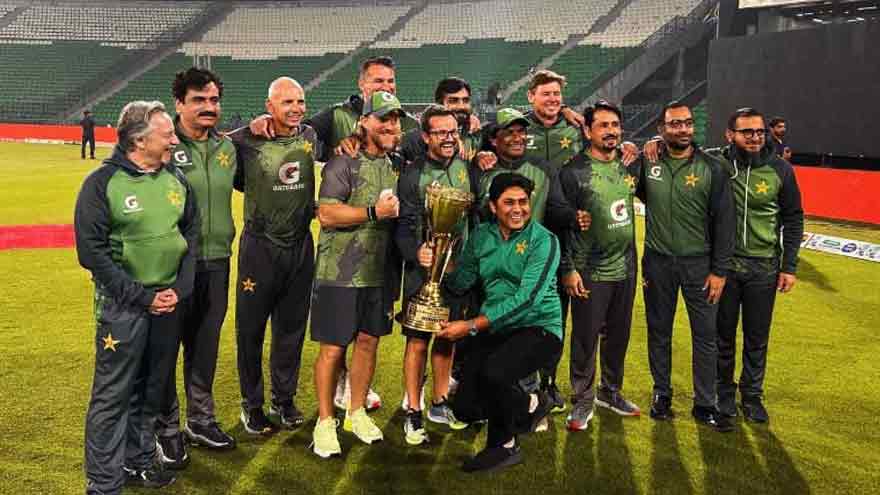 Pakistan team's support staff goes on holiday break before Sri Lanka tour