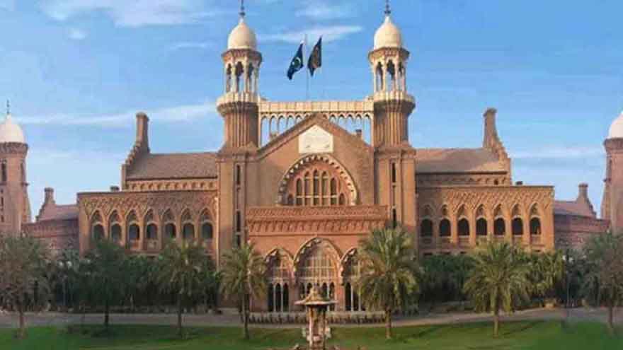 LHC issues notices over tree cutting in Nasir Bagh