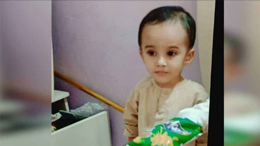 Opposition demands Murtaza Wahab's resignation over Karachi manhole death