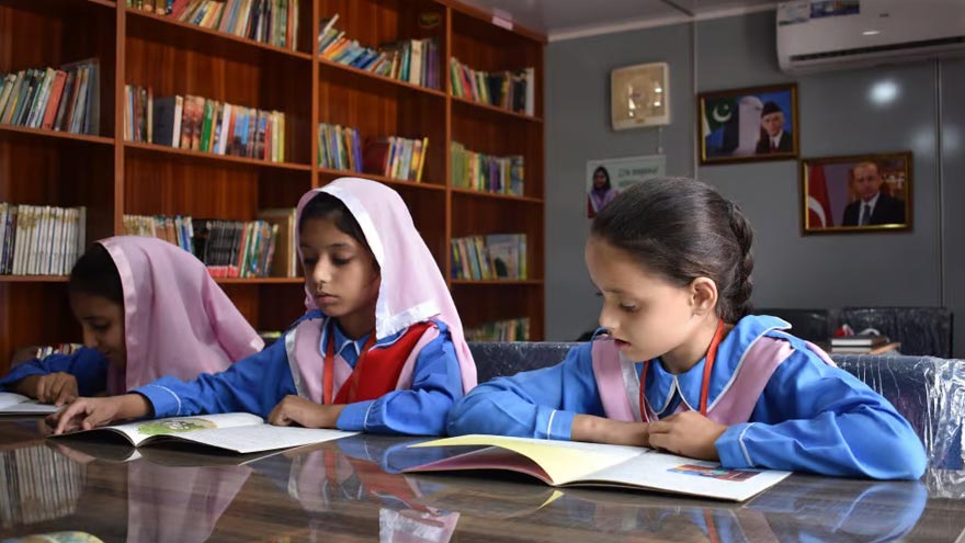 Balochistan introduces changed curriculum for new academic year