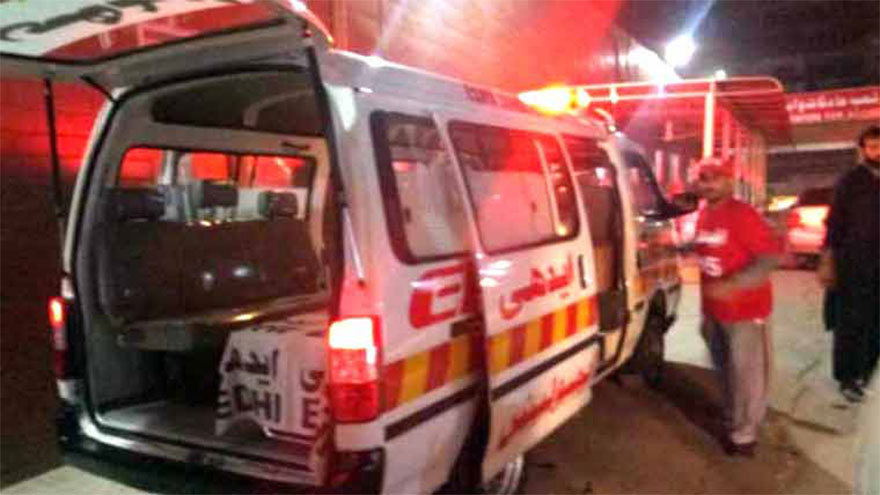 One killed in truck, motorcycle collision in Karachi