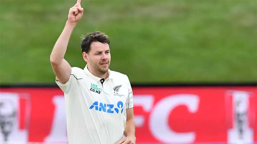Five-wicket Duffy puts New Zealand on top against West Indies