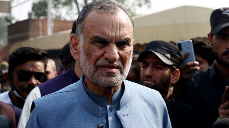 جلاؤ گھیراؤ کیس: اعظم سواتی سمیت پی ٹی آئی رہنماؤں کی ضمانت میں توسیع