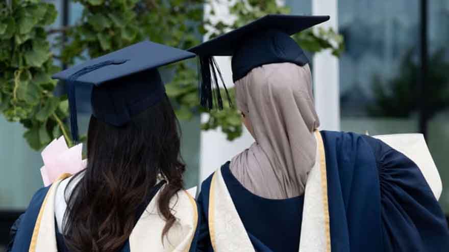 UK universities halt admissions for Pakistani, Bangladeshi students amid asylum concerns