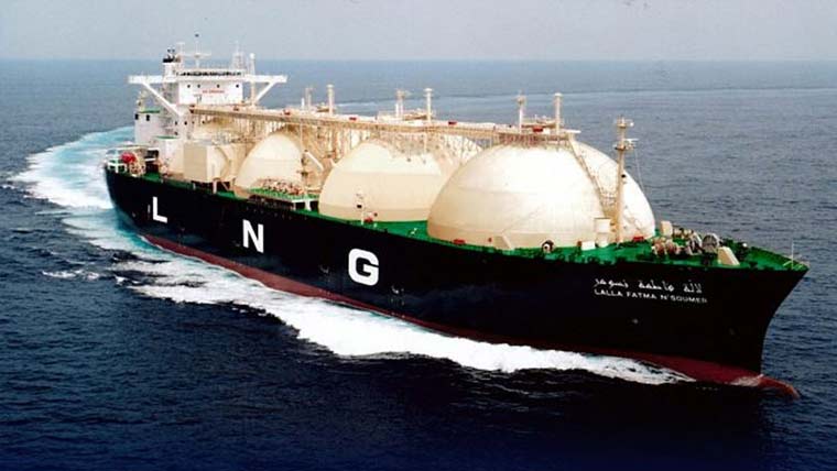 پاکستان نے 2027 تک 45 ایل این جی کارگوز کی خریداری منسوخ کر دی