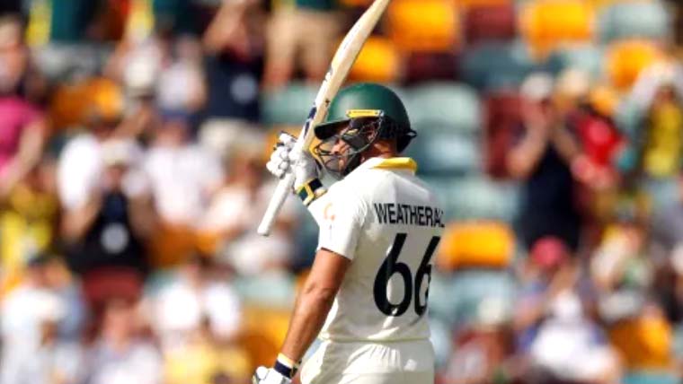 دوسرے ایشیز ٹیسٹ میں آسٹریلیا کو پہلی اننگز میں انگلینڈ پر 44 رنز کی برتری حاصل