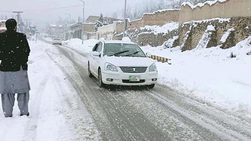 Severe cold wave grips Balochistan as temperatures plunge below freezing