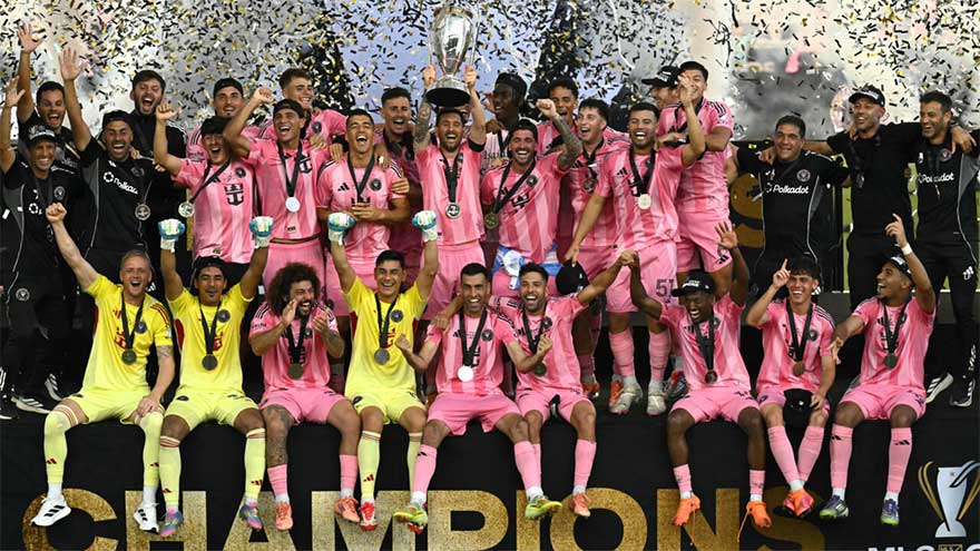 Messi dazzles as Miami beat Vancouver to win MLS title